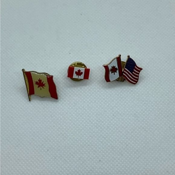 Set of Three Canada / USA Pins - Picture 1 of 3